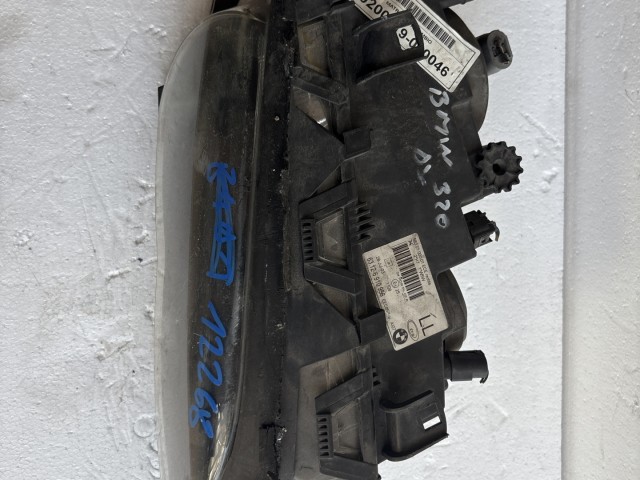 12268 BMW E46 1998-2004 1998-2004 Jobb első Lámpa Fényszóró