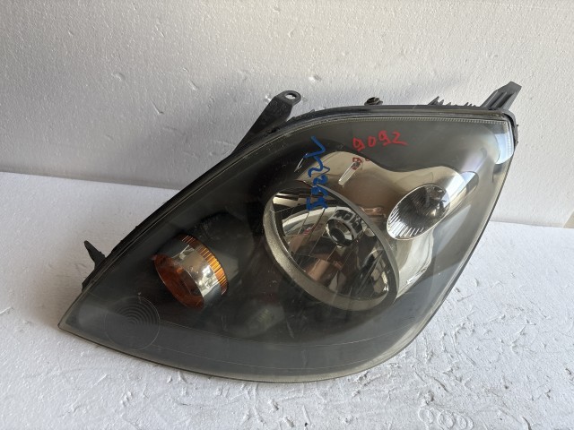12269 Ford Fiesta v 2004-2008 Bal első Lámpa Fényszóró