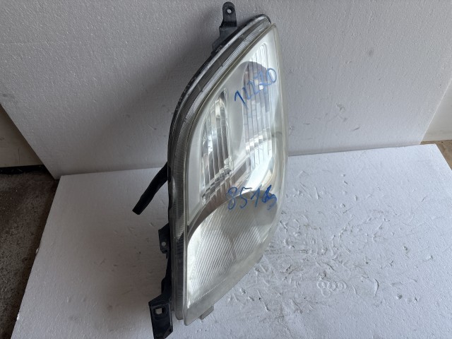 12270 Toyota Yaris II. 2005-2011 Bal első  Lámpa Fényszóró