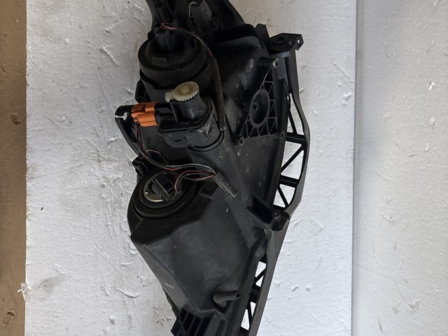 9031 Mazda 3 2003-2009 Jobb első Lámpa Fényszóró