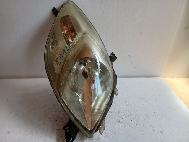 12279 Toyota Yaris II. 2005-2011 2005-2011 Bal első  Lámpa Fényszóró