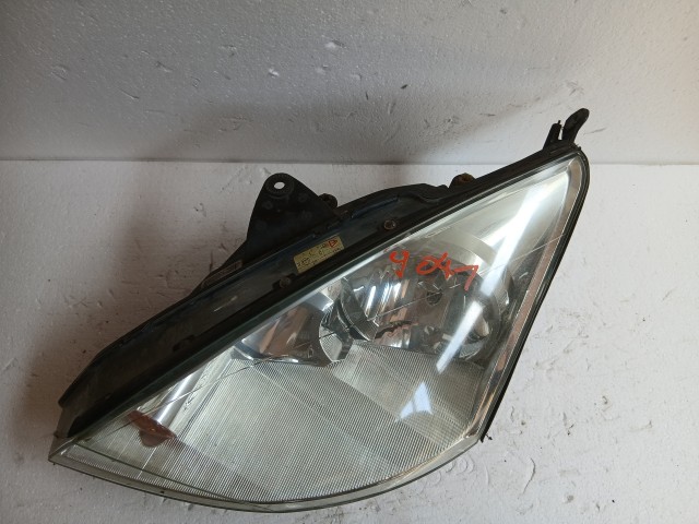 9041 Ford Focus 1998-2004 Bal első  Lámpa Fényszórszó