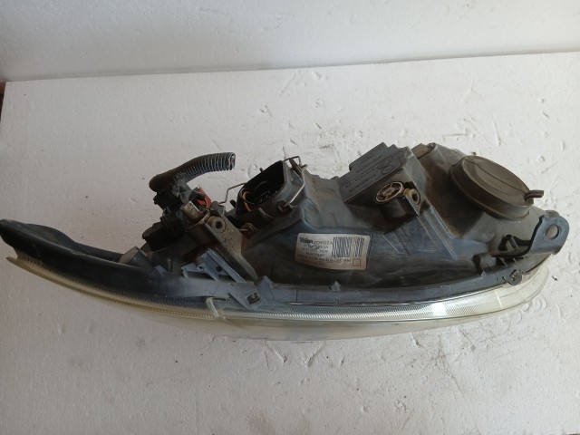8487 Toyota Corolla E 120 2004-2007 Jobb első Lámpa Fényszóró