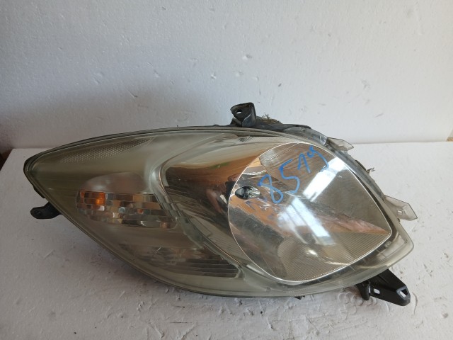 12285 Toyota Yaris II. 2005-2011 Bal első  Lámpa Fényszóró