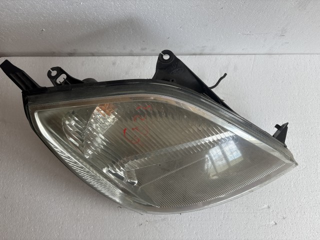 6823 Ford Fiesta 2002-2005 Jobb első Lámpa Fényszóró