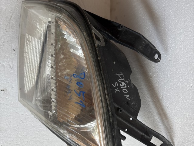 8051 Ford Fusion 2002-2012 Bal első Lámpa Fényszóró