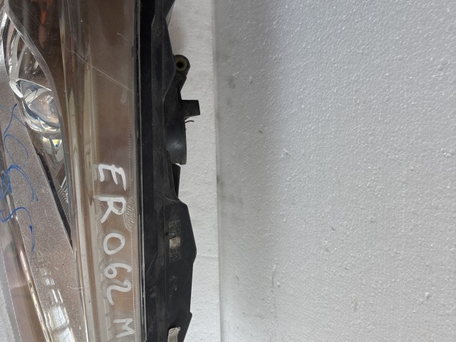 7065 Ford Fiesta 2008-2017 Jobb első Lámpa Fényszóró