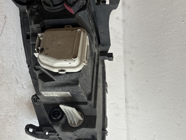 8265 Opel Corsa C 2000-2009 Projektoros Jobb első Lámpa Fényszóró