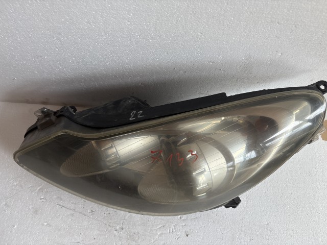 7133 Opel Corsa D 2010 Bal első Lámpa Fényszóró