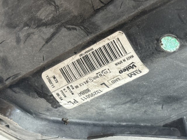 7134 Opel Corsa D 2011-2014 Bal első  Lámpa Fényszóró