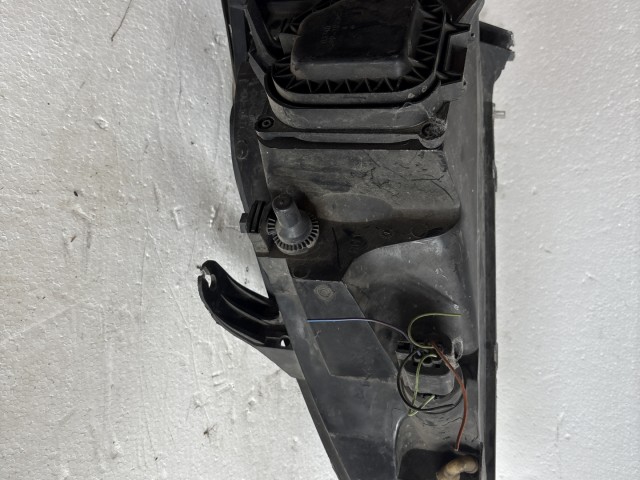 7924 Ford Focus 1998-2011 Jobb első Lámpa Fényszóró