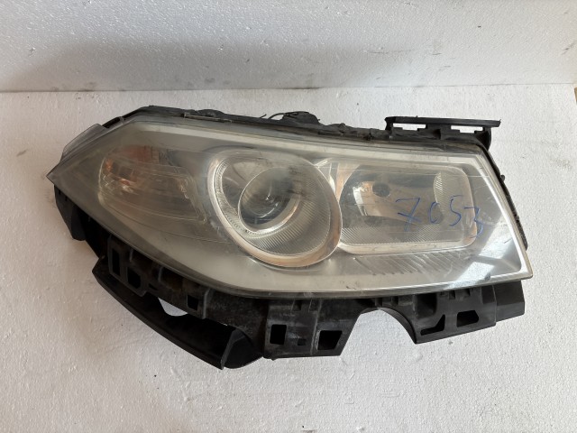 7053 Renault Megane II. 2002-2009 Jobb első Lámpa Fényszóró