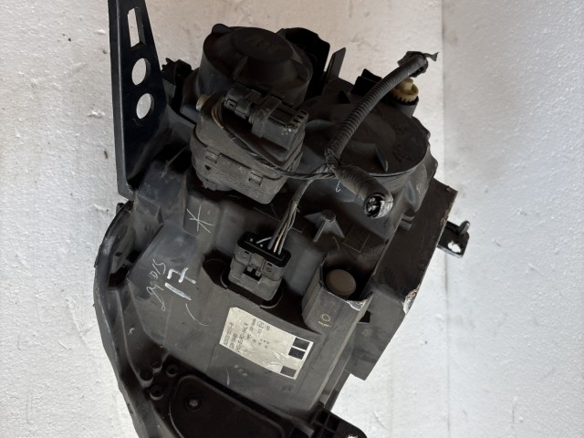 9023 Renault Modus Jobb első Lámpa Fényszóró