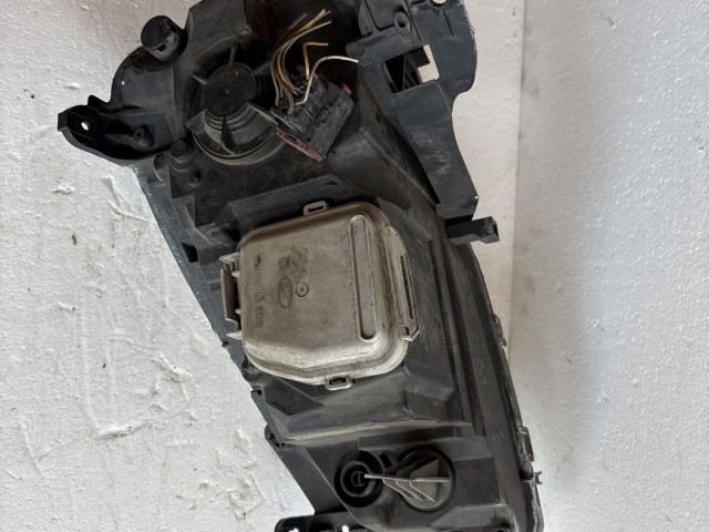 9053 Opel Corsa C 2000-2009 Jobb első Lámpa Fényszóró