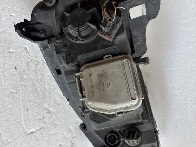 9053 Opel Corsa C 2000-2009 Jobb első Lámpa Fényszóró