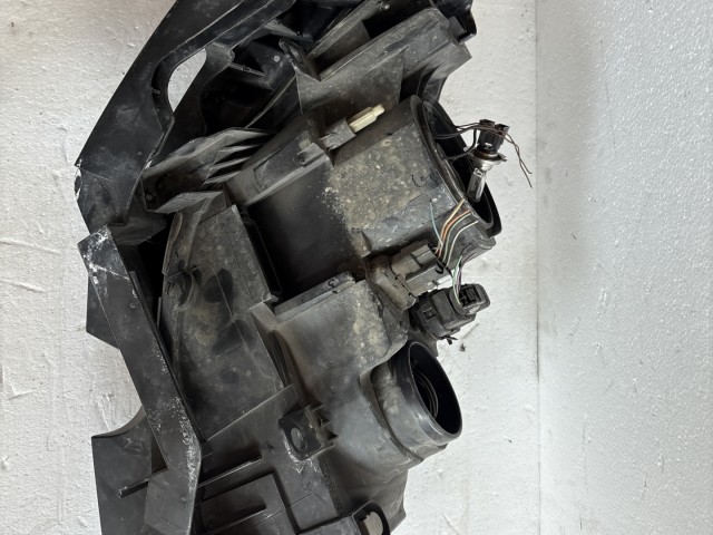 9028 Renault Megane II. 2002-2009 Bal első Lámpa Fényszóró