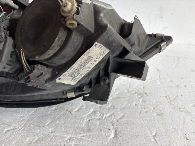 12307 Nissan Primera P12  2002-2008 Jobb első Lámpa