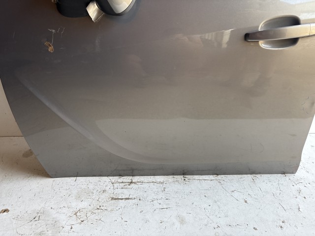 12358 Opel Meriva B 2010-2017 Bal első Ajtó Használt Barna 240w