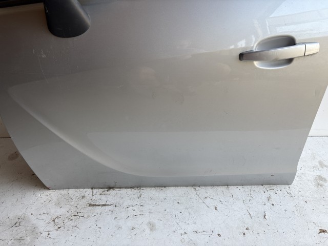 12360 Opel Meriva B 2010-2017 Bal első Ajtó Ezüst Z176