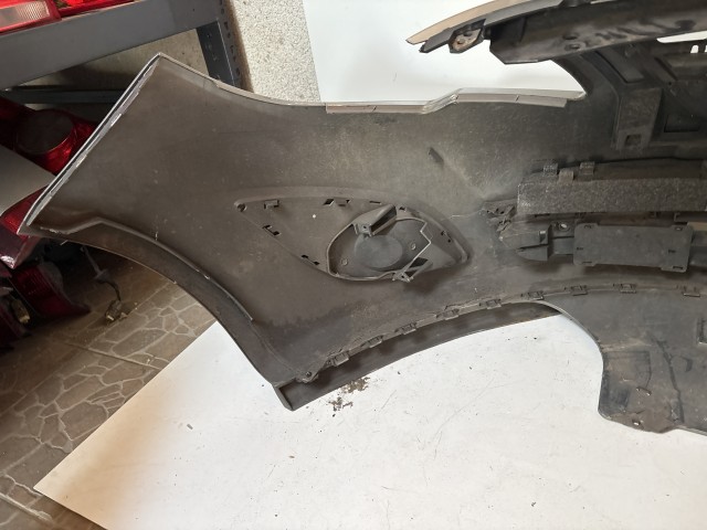 12363 Opel Meriva B 2010-2017 első Barna Lökhárító Használt Z40w