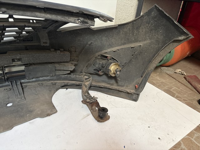 12362 Opel Meriva B 2010-2017 első Lökhárító Használt Fekete Z22c
