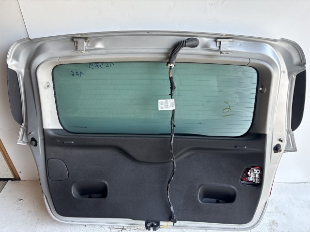12379 Opel Meriva B 2010-2017 Csomagtérajtó Használt Z176 Ezüst