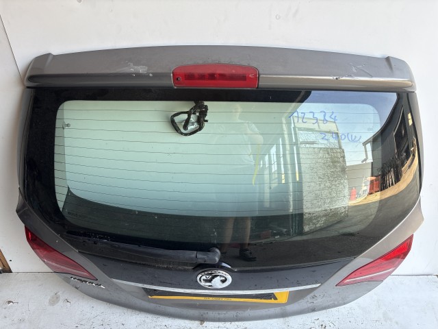12384 Opel Meriva B 2010-2017 Csomagtérajtó Használt Z40w Barna