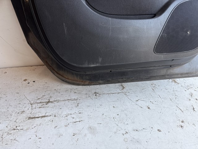 12393 Opel Meriva B 2010-2017 Ajtó Bal hátsó Fekete Z22c