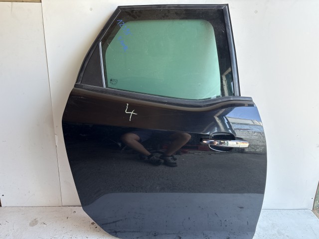 12395 Opel Meriva B 2010-2017 Jobb hátsó Ajtó Használt Fekete Z20R
