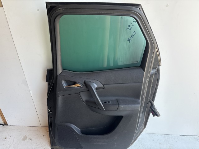 12395 Opel Meriva B 2010-2017 Jobb hátsó Ajtó Használt Fekete Z20R