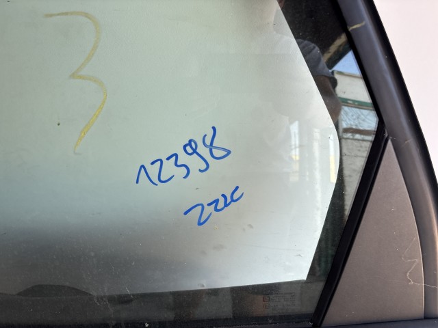 12398 Opel Meriva B 2010-2017 Bal hátsó Ajtó Használt Fekete  Z22C