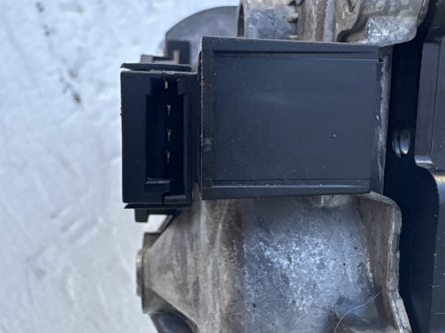 Opel Meriva B 2010-2017 hátsó Ablaktörlő motor