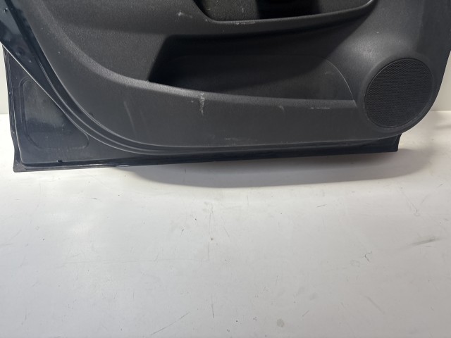 12430 Opel Corsa D 2006-2014 Bal első Ajtó HasználtFekete Z20R