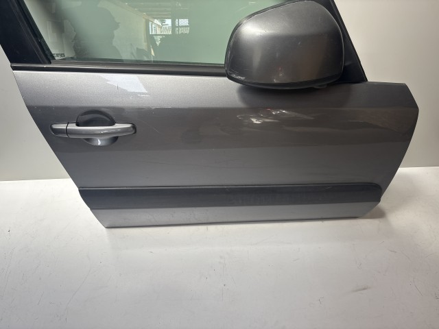 12431 Suzuki SX4 2007-2013 Jobb első Ajtó Használt Grafit