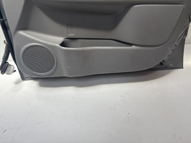 12431 Suzuki SX4 2007-2013 Jobb első Ajtó Használt Grafit
