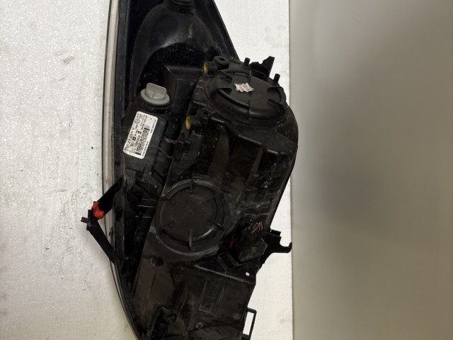 12481 Opel Meriva B  Jobb első Lámpa Fényszóró Angol
