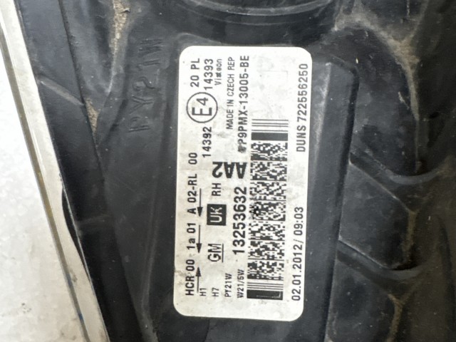 12482 Opel Meriva B Jobb első Lámpa Fényszóró Angol