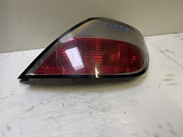 12491 Opel Astra H Jobb hátsó Lámpa 5 ajtós