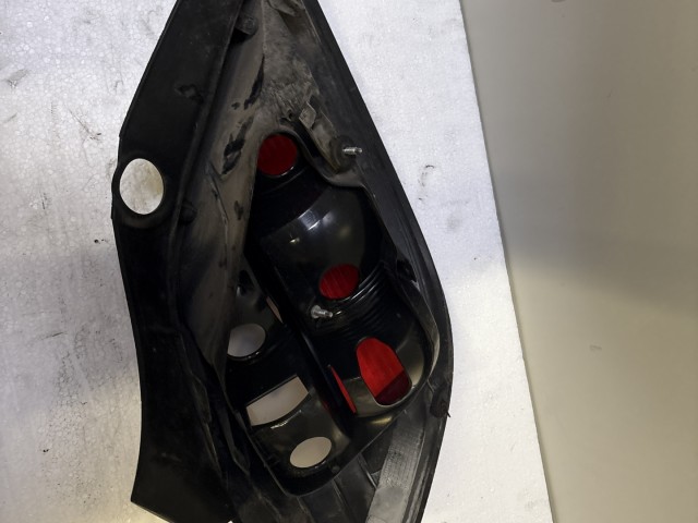12491 Opel Astra H Jobb hátsó Lámpa 5 ajtós
