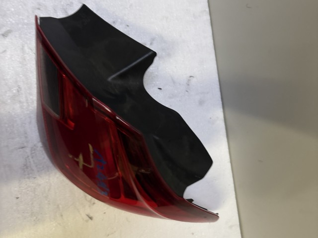 12493 Opel Corsa E Jobb hátsó Lámpa 5 ajtós