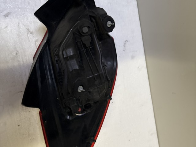 12493 Opel Corsa E Jobb hátsó Lámpa 5 ajtós