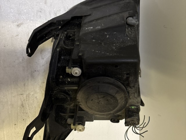 12498 Ford Fusion 2002-2012 Bal első Fényszóró