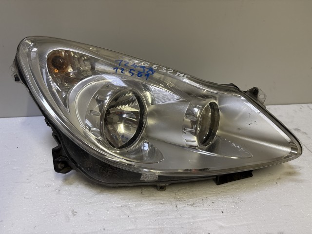 12501 Opel Corsa D 2006-2014 Jobb első Lámpa Fényszóró