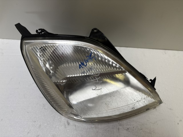 12485 Ford Fiesta v 2004-2008 Jobb első Lámpa Fényszóró