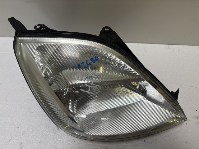 12484 Ford Fiesta v 2004-2008 Jobb első Lámpa Fényszóró