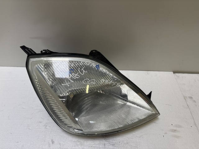 12483 Ford Fiesta v 2004-2008 Jobb első Lámpa Fényszóró