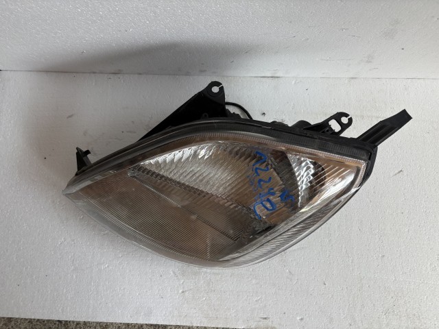 12295 Ford Fiesta v 2004-2008 Bal első Lámpa Fényszóró
