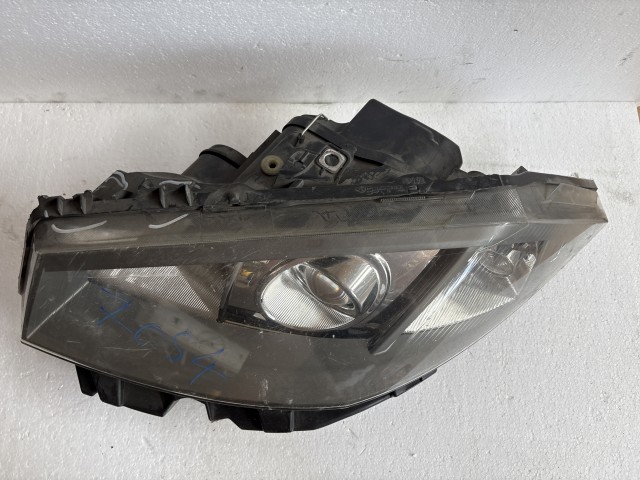 7054 Renault Megane II. 2002-2009 Bal első Lámpa Fényszóró Xenon