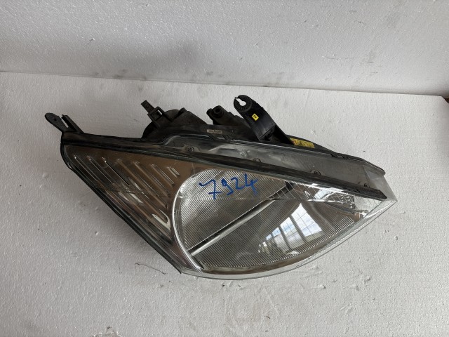 7924 Ford Focus 1998-2011 Jobb első Lámpa Fényszóró