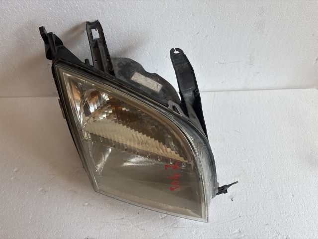 9047 Ford Fusion Jobb első Lámpa Fényszóró